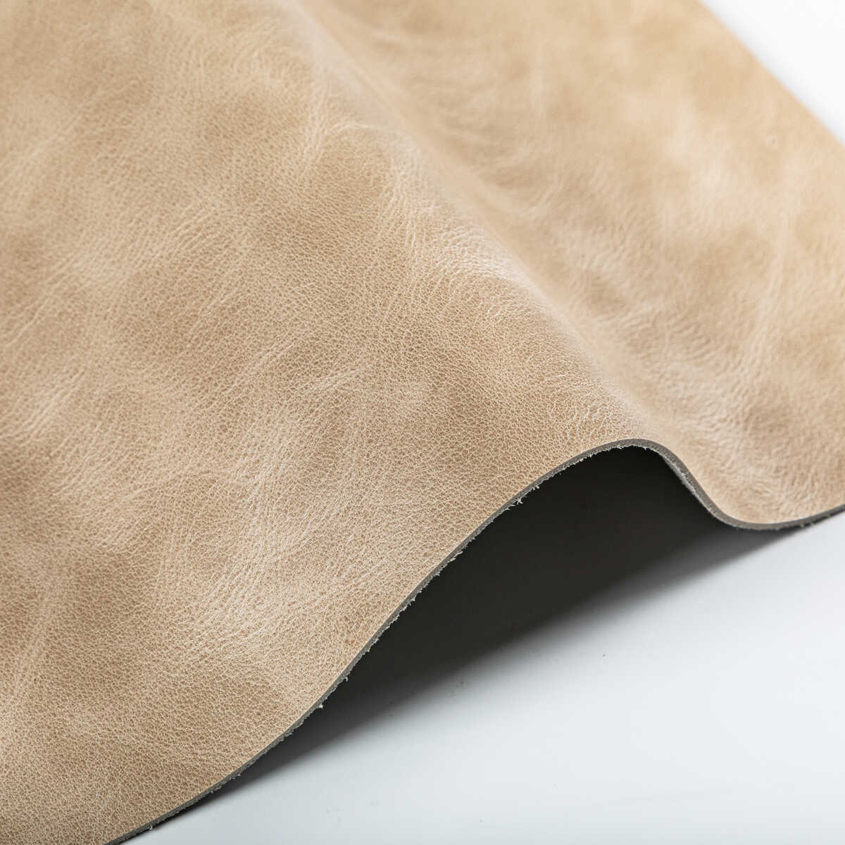 L-Brantley - Sand - KRAVET DESIGN Fabric