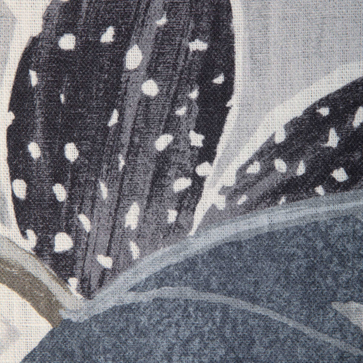 Leaf-A-Lot - Nickel - KRAVET BASICS Fabric
