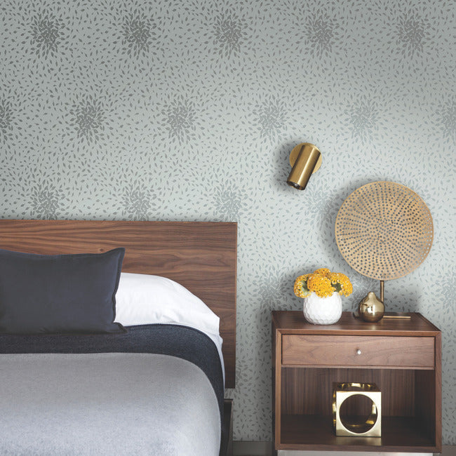 petite-leaves-wallpaper-spa-silver-york-wallcoverings-md7101