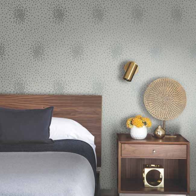 petite-leaves-wallpaper-eucalyptus-silver-york-wallcoverings-md7104