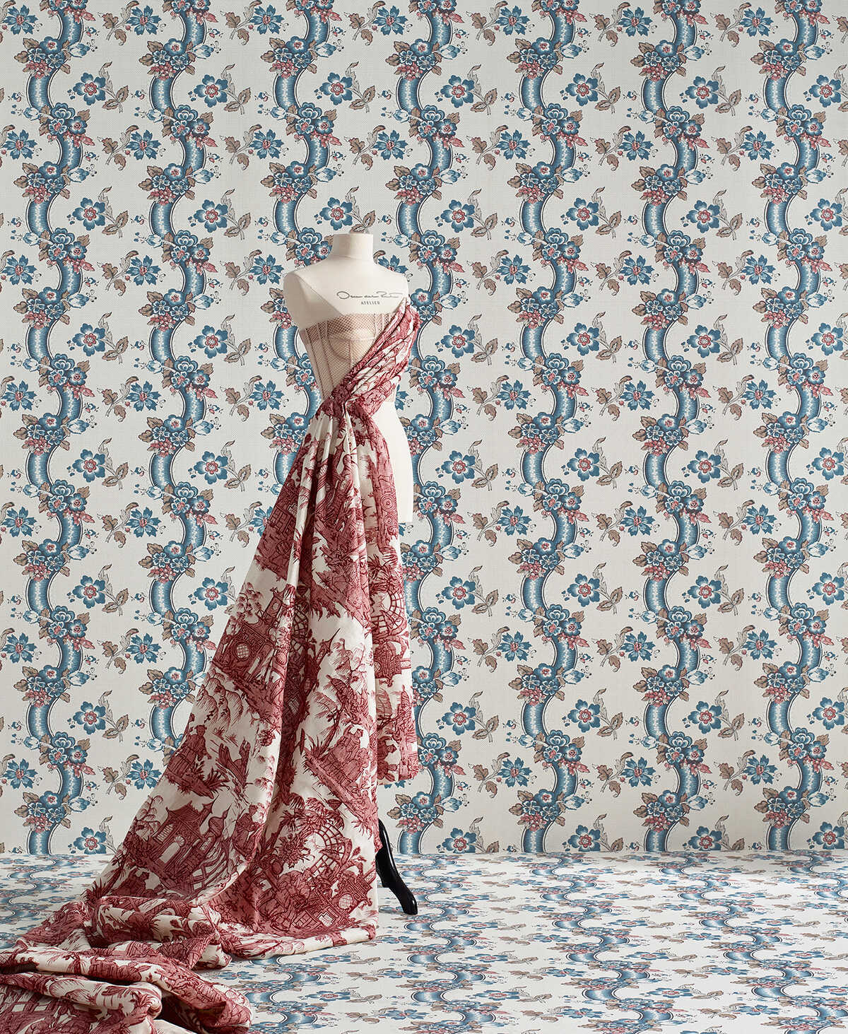 Benday Paper - Denim/Berry - LEE JOFA Wallpaper