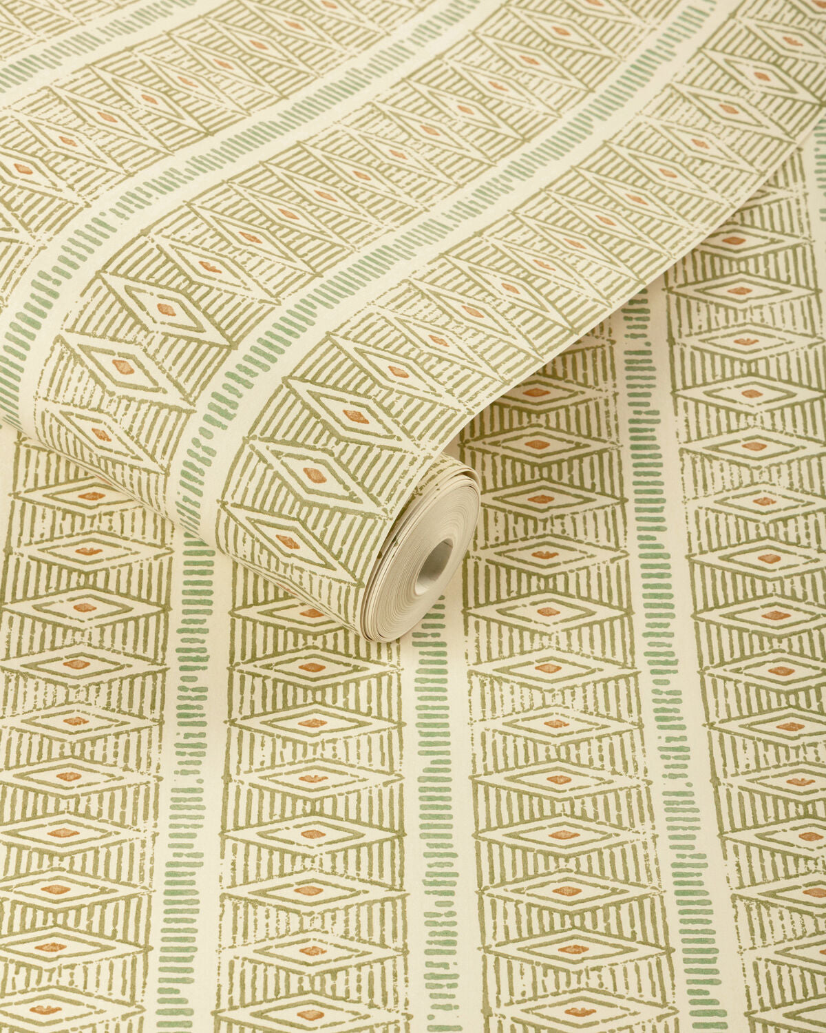 Hawkins Wc - Grass - Lee Jofa Wallpaper
