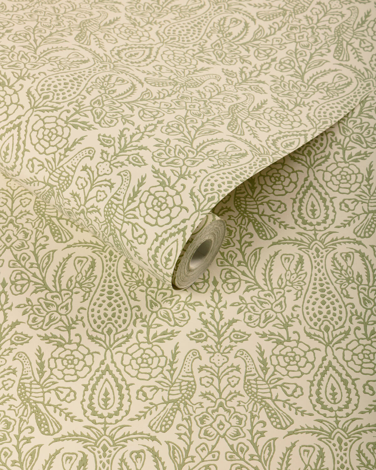 Haven Wc - Leaf - Lee Jofa Wallpaper