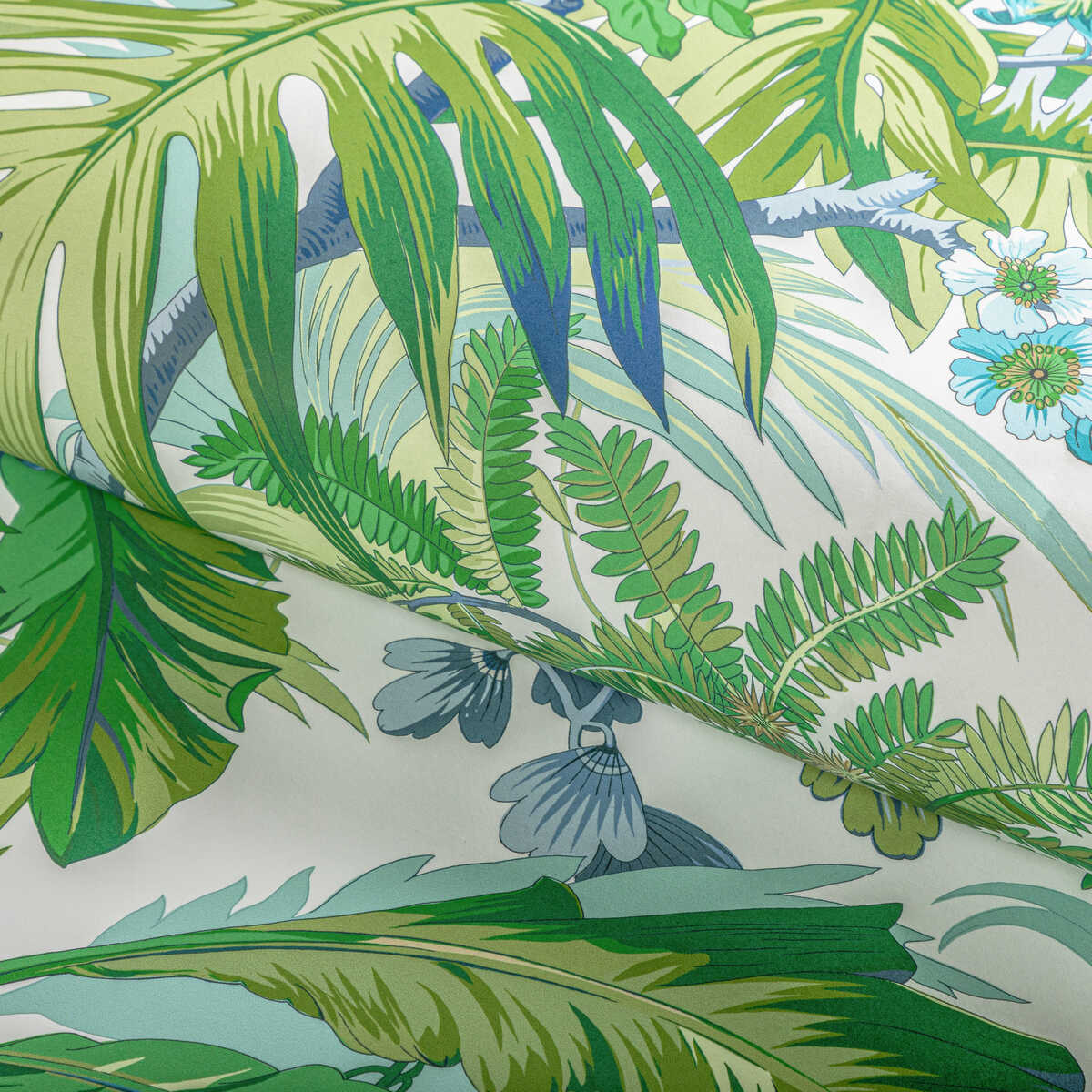 Majorelle - Mist - BRUNSCHWIG & FILS Wallpaper