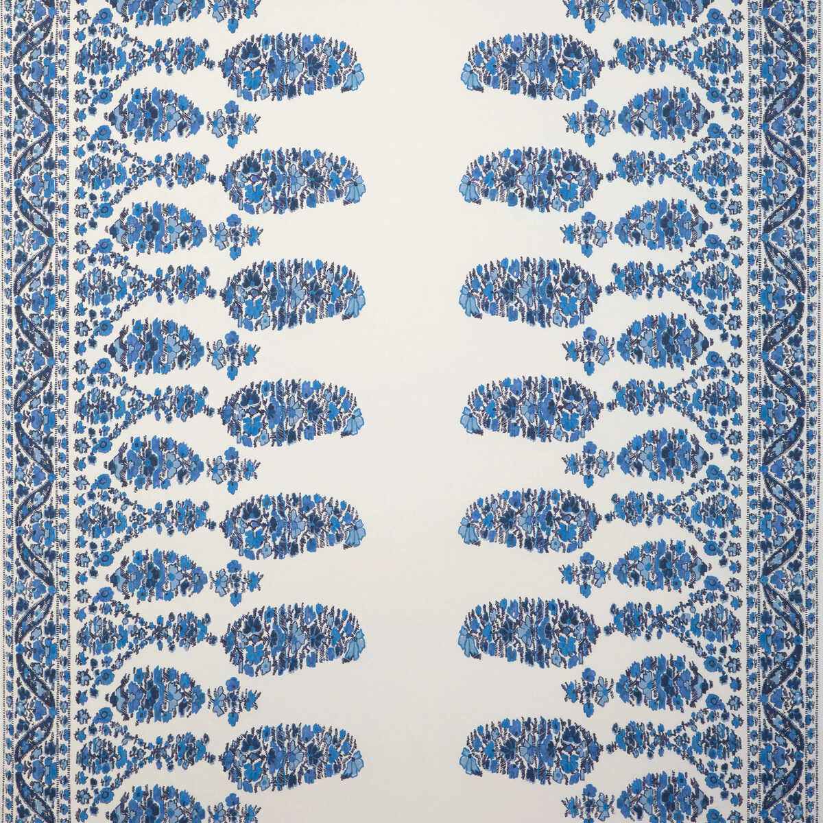 Visan-Navy-Sky-Brunschwig-Fils-Wallpaper