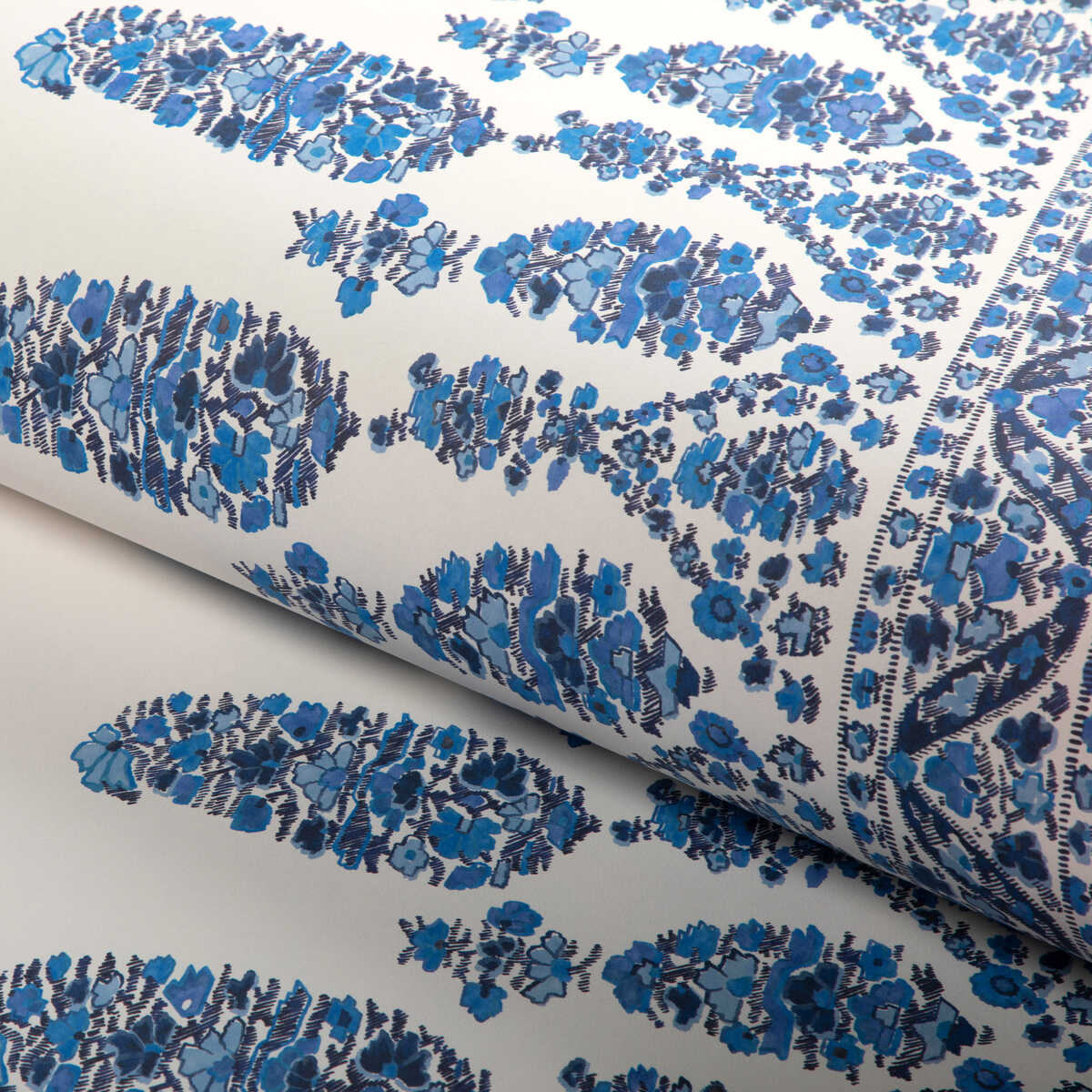 Visan - Navy/Sky - BRUNSCHWIG & FILS Wallpaper