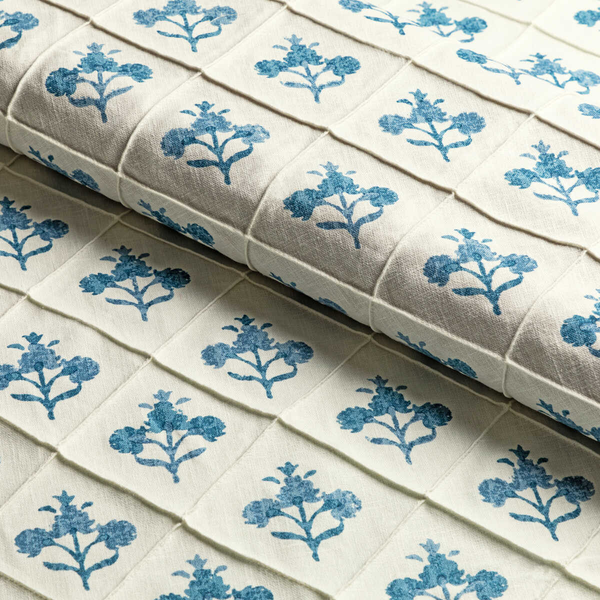 Kravet Basics - Rajaflower-50 - KRAVET BASICS Fabric