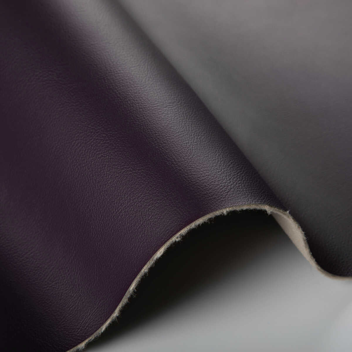Rand - Plum - KRAVET CONTRACT Fabric