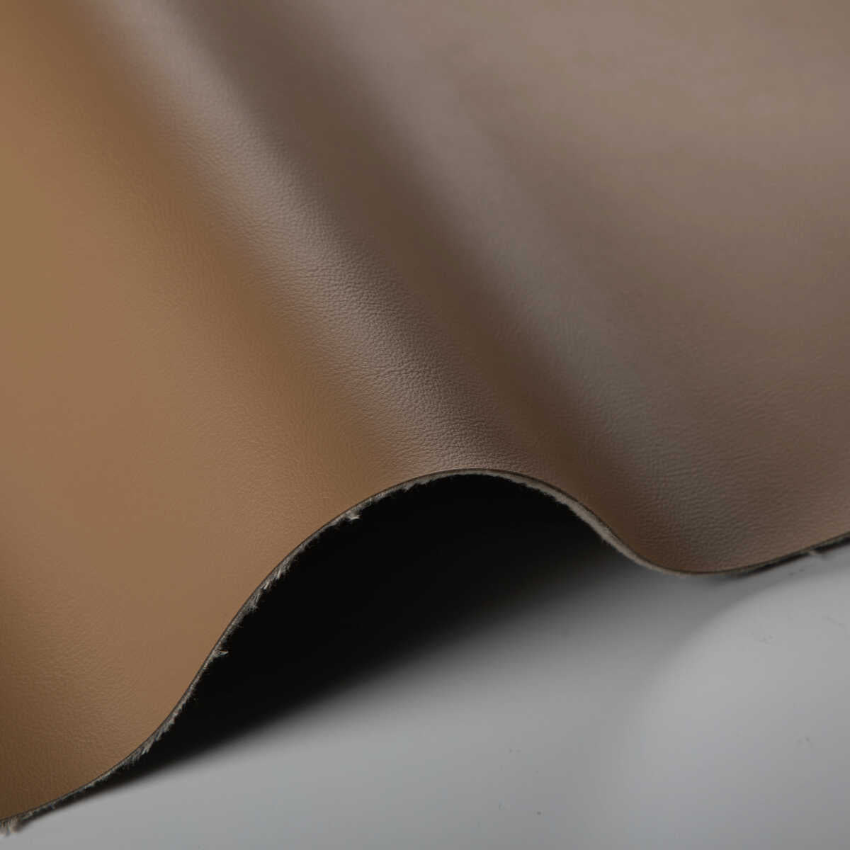 Rand - Saddle - KRAVET CONTRACT Fabric