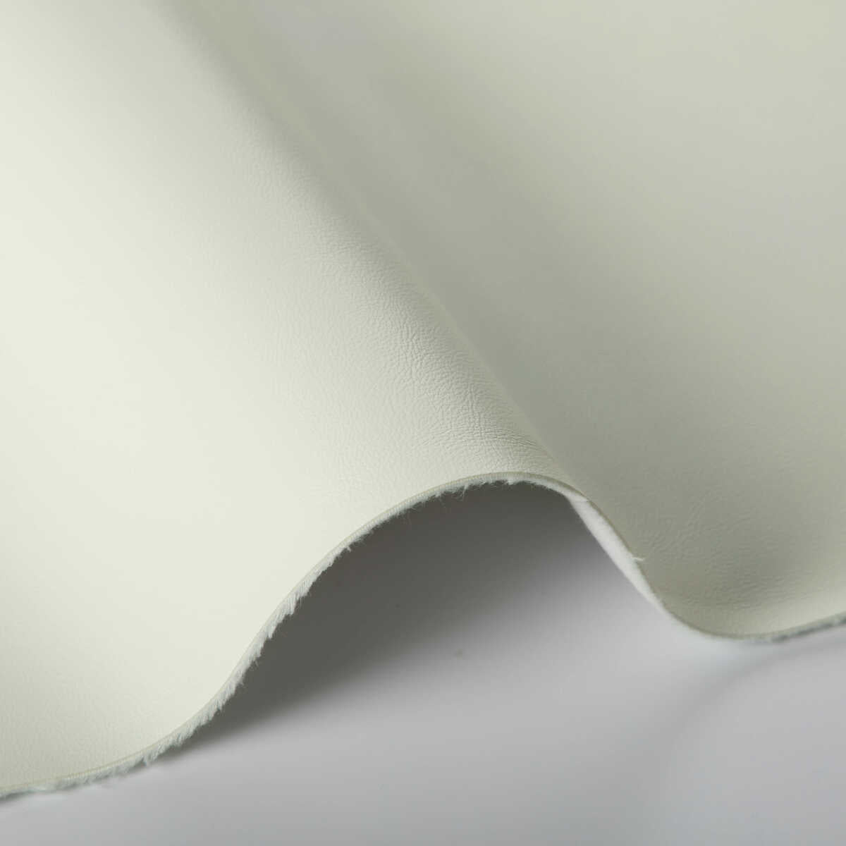 Rand - Gesso - KRAVET CONTRACT Fabric