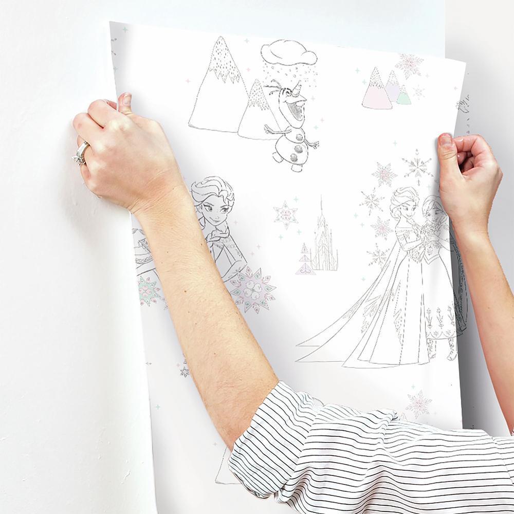 disney-frozen-peel-and-stick-wallpaper-york-wallcoverings-rmk11169rl