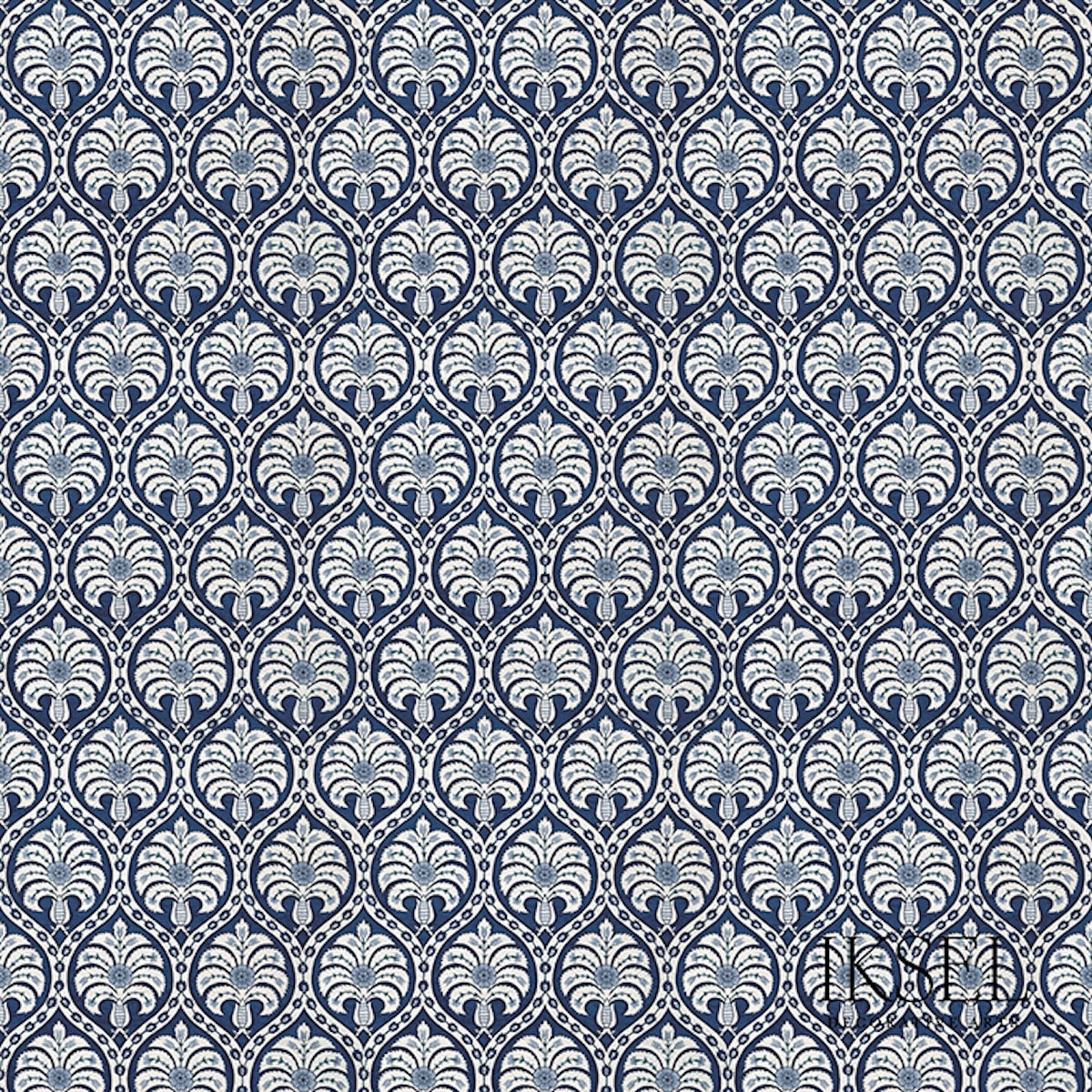 IZNIK-CARNATION-DAMASK-IZNIK-BLUE-SCHUMACHER-RW112CR72-255