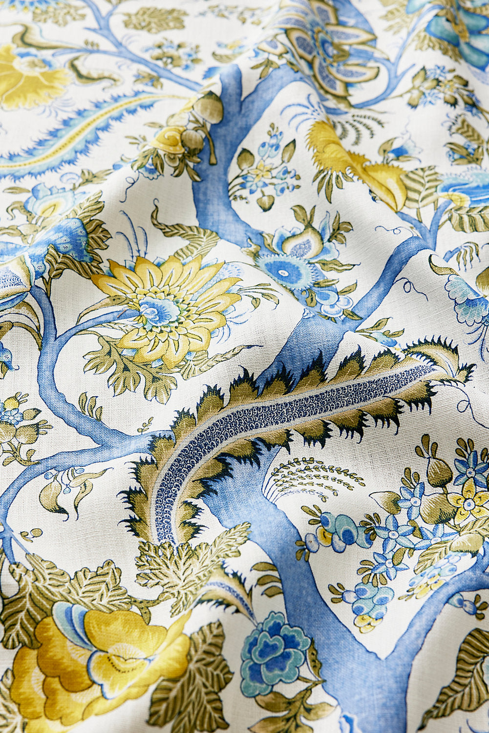 Metropolitan Palampore Print - Sky And Sunlight - Scalamandre Fabric