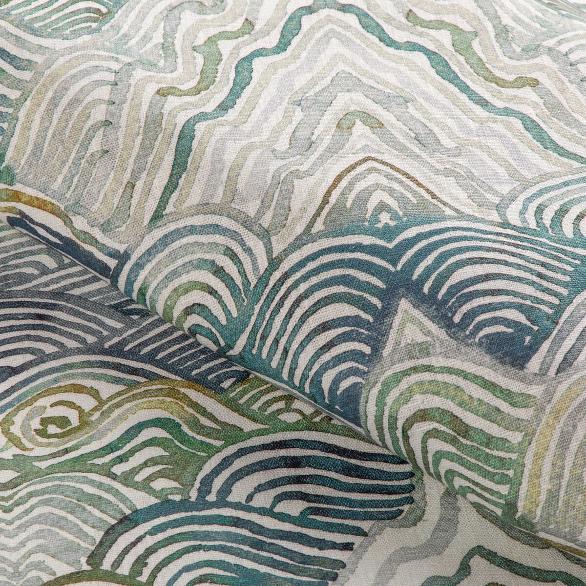 Shangri La - Verde - KRAVET COUTURE Fabric