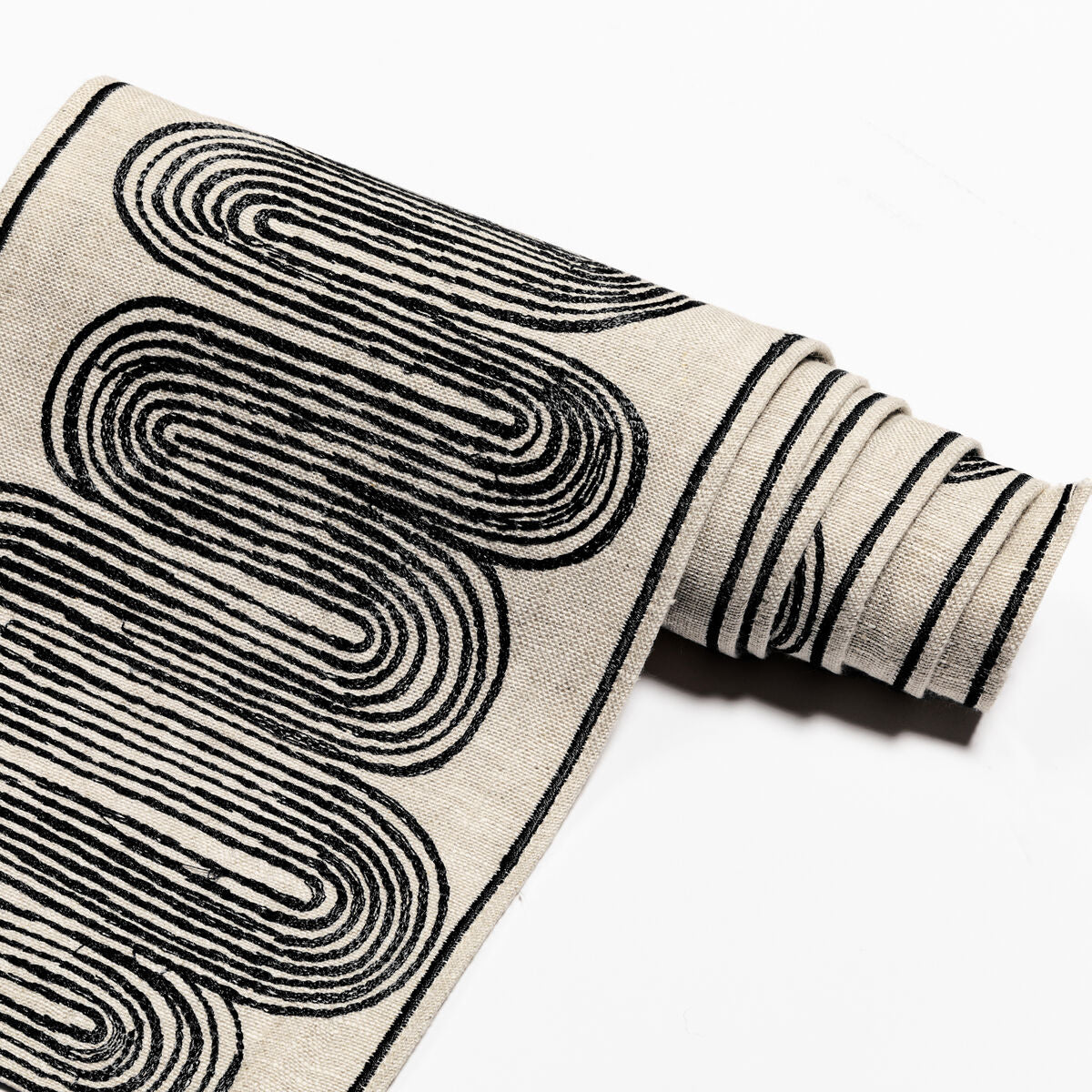 Ischia Tape - Noir - Kravet Couture Trim