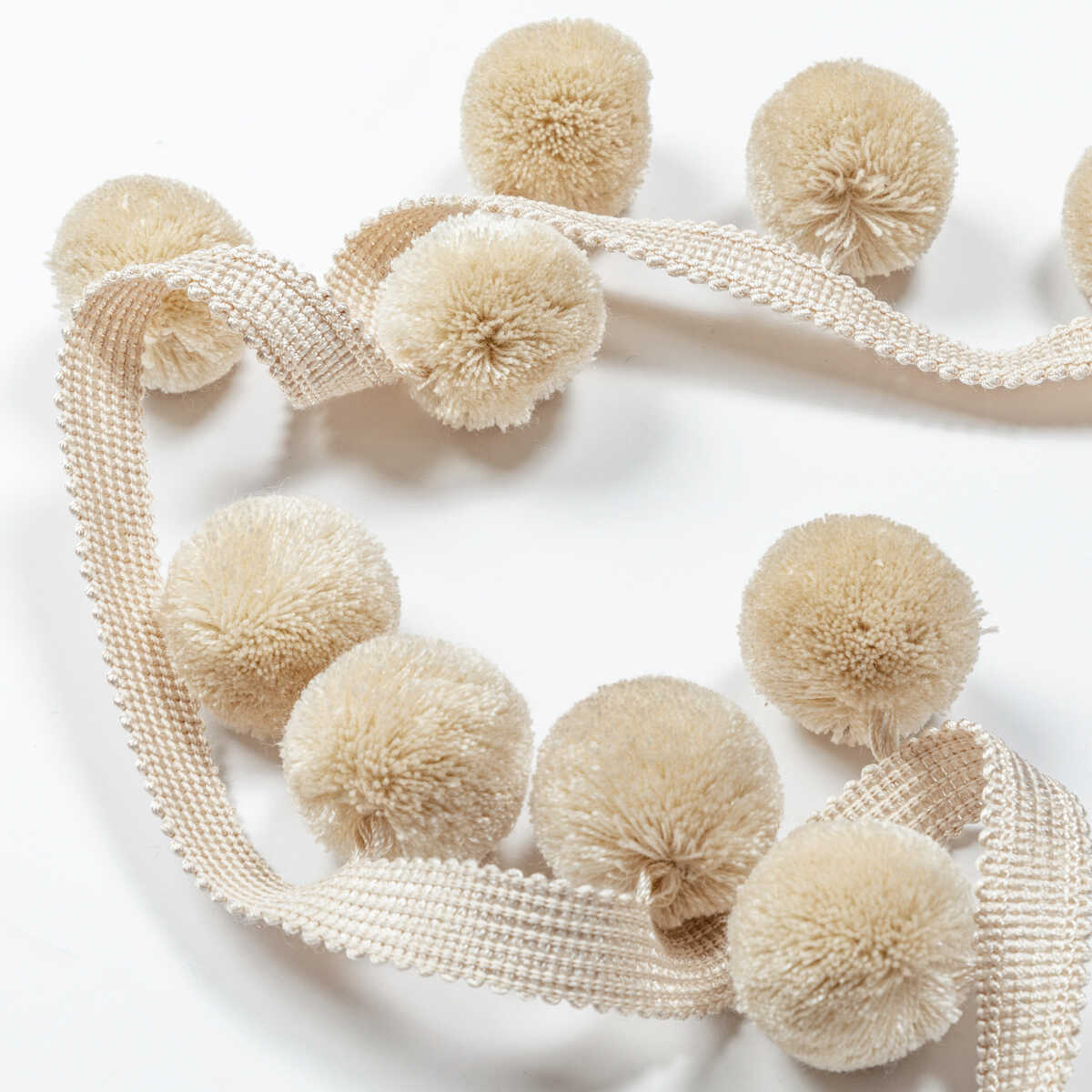 Paradise Poms - Cream - KRAVET COUTURE Trim