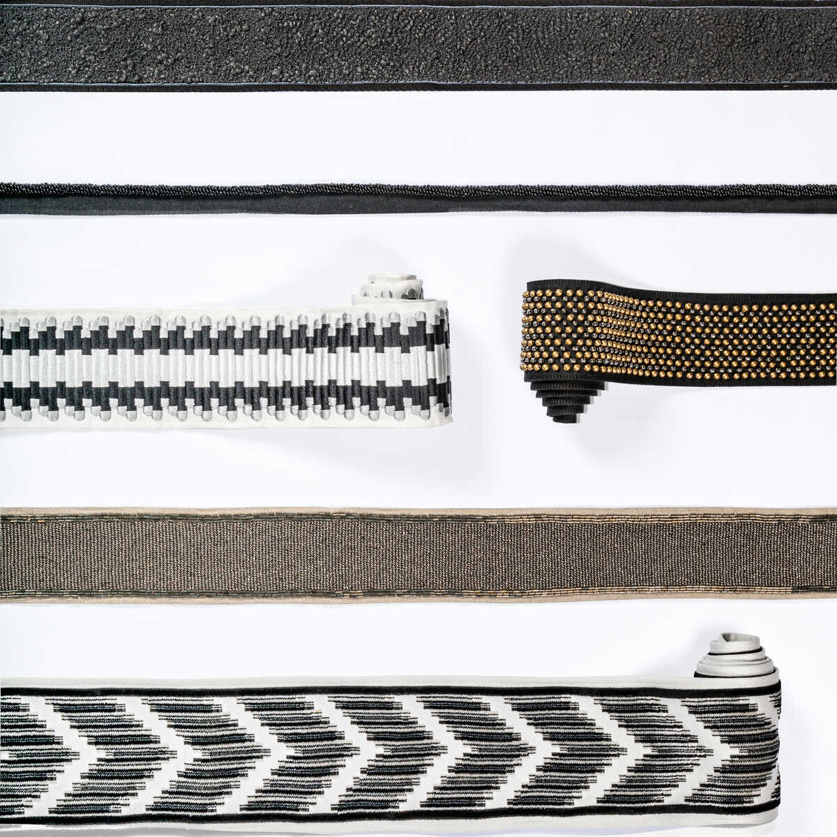 Galaxy Bead Tape - Noir - KRAVET COUTURE Trim