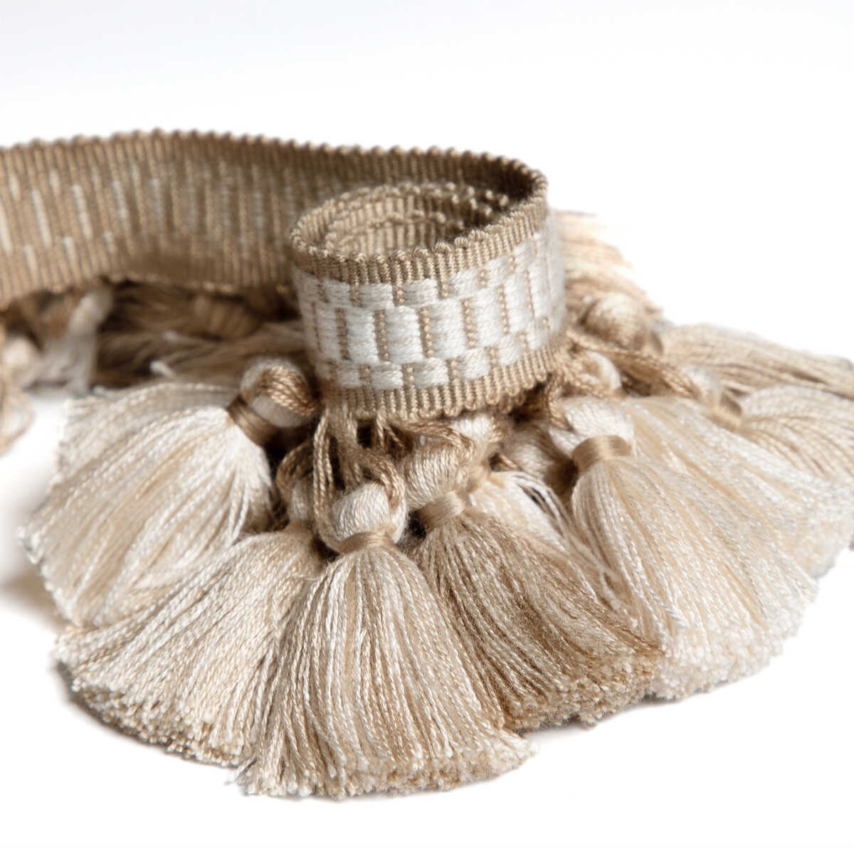 Andre Tassel Fringe - Beige - BRUNSCHWIG & FILS Recortar