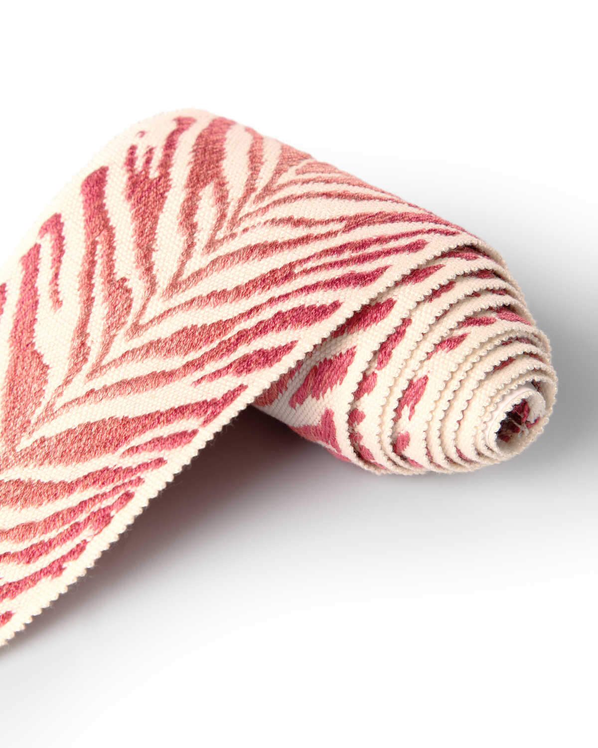 Tigre Tape - Berry - BRUNSCHWIG & FILS Trim