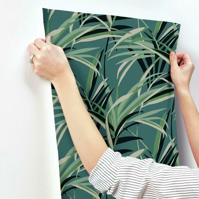 tropical-paradise-wallpaper-green-dark-teal-york-wallcoverings-tc2607