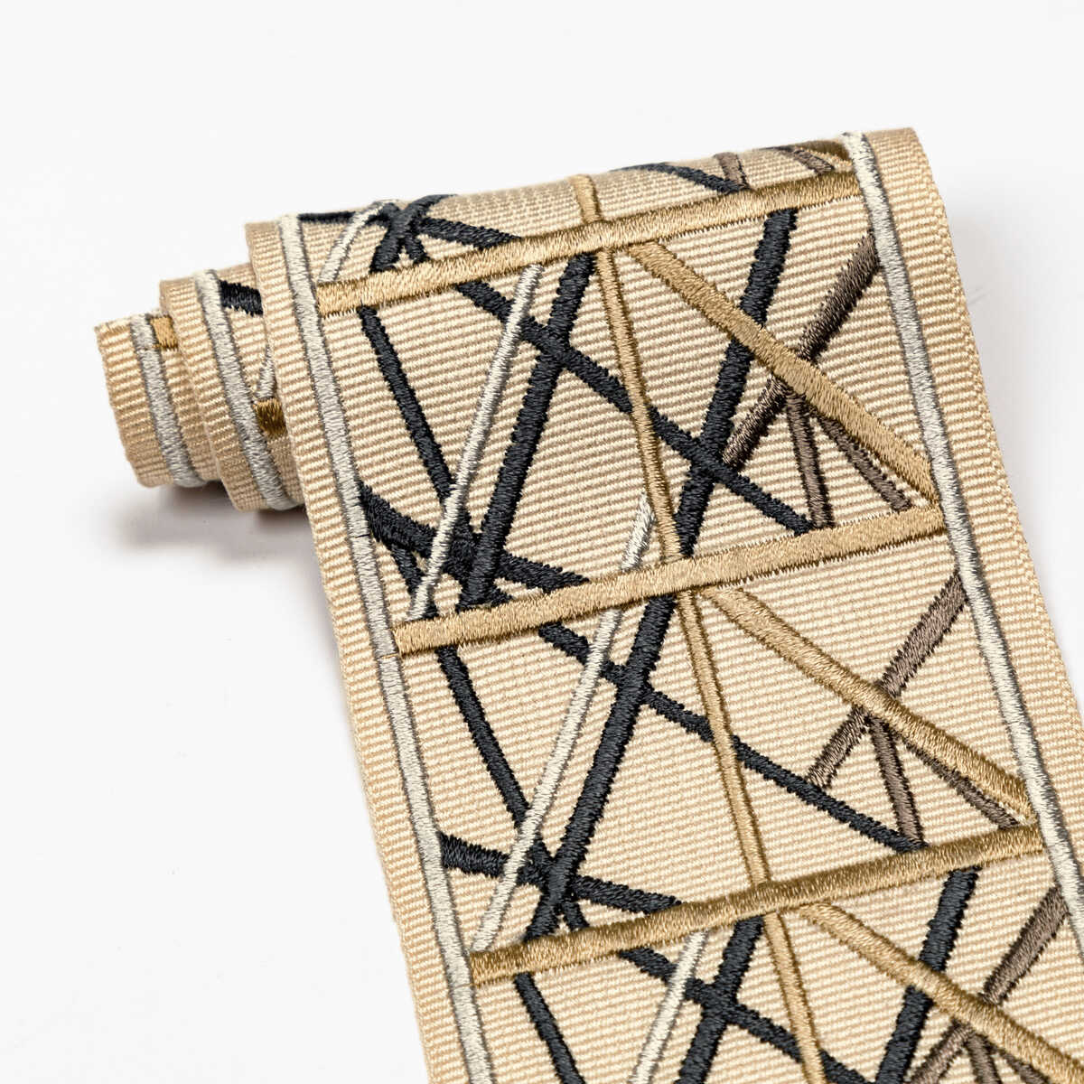 Simpatico Tape - Blackened - LEE JOFA MODERN Trim