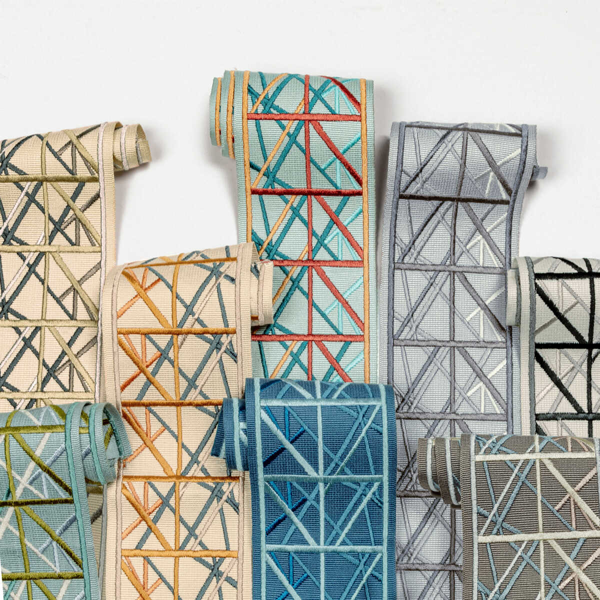 Simpatico Tape - Blackened - LEE JOFA MODERN Trim