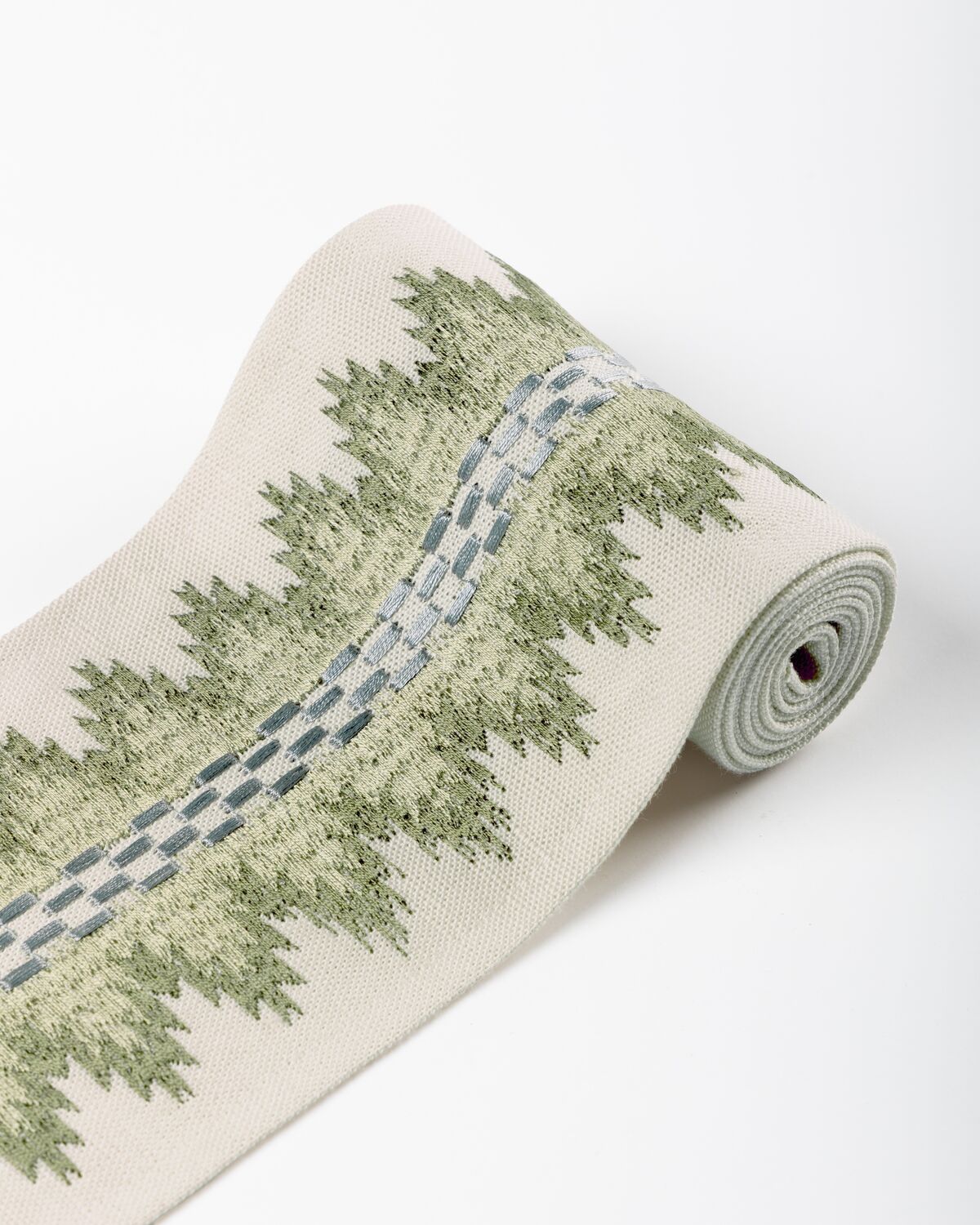 Hedgerow Tape - Leaf - Lee Jofa Trim