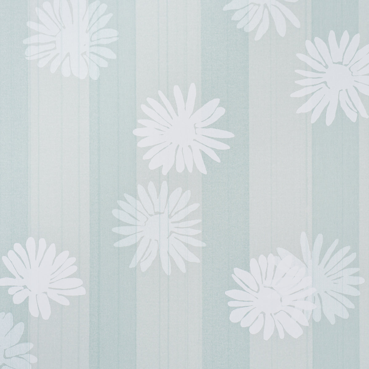 JACKIES-DAISY-HARBOR-HAZE-SCHUMACHER-TL400040 - Schumacher Fabric