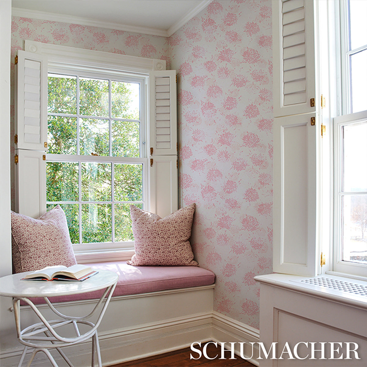 CHRYSANTHEMUM-BY-TILLETT-PINKY-SCHUMACHER-TL800002 - Schumacher Wallpaper