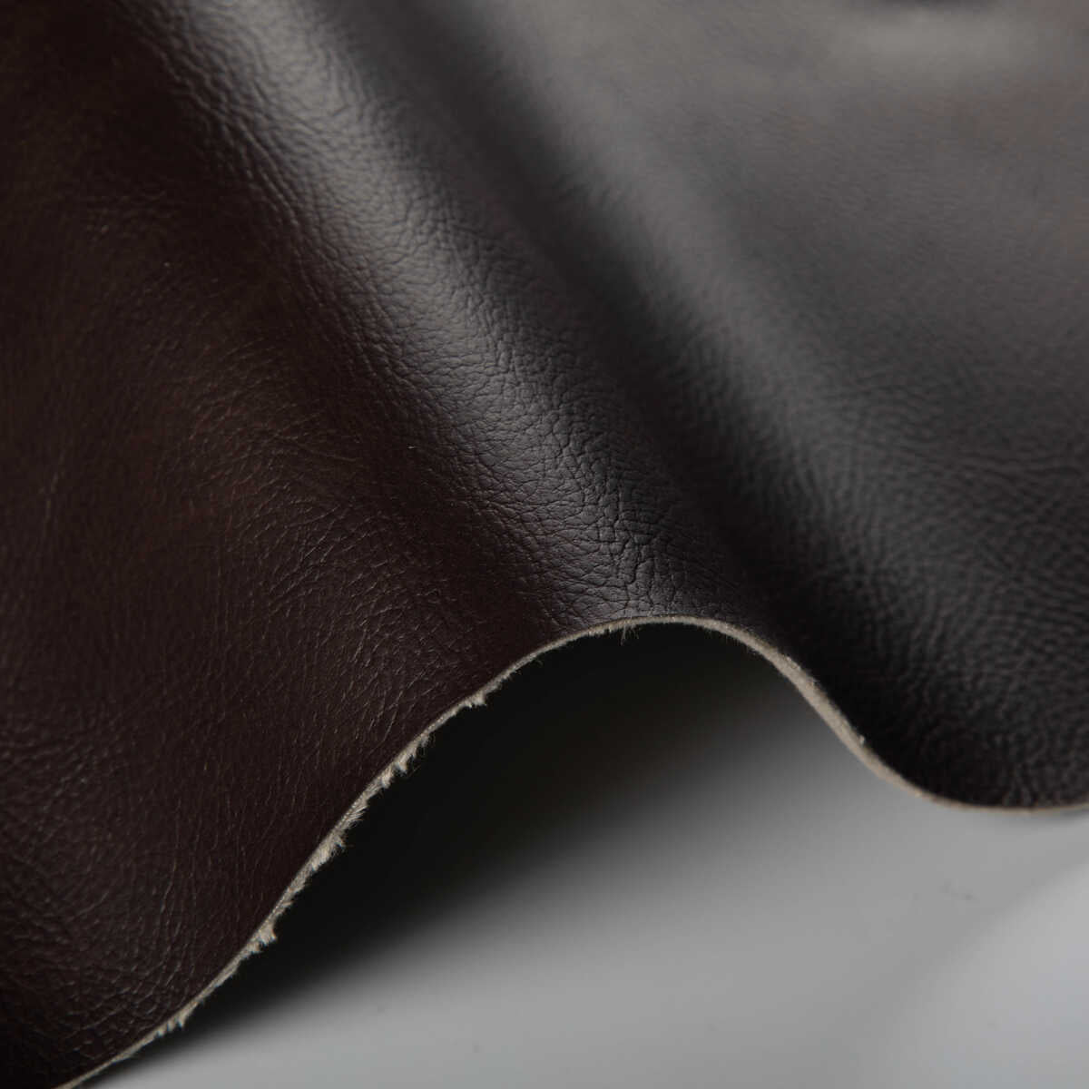 Toni - Mahogany - KRAVET CONTRACT Fabric
