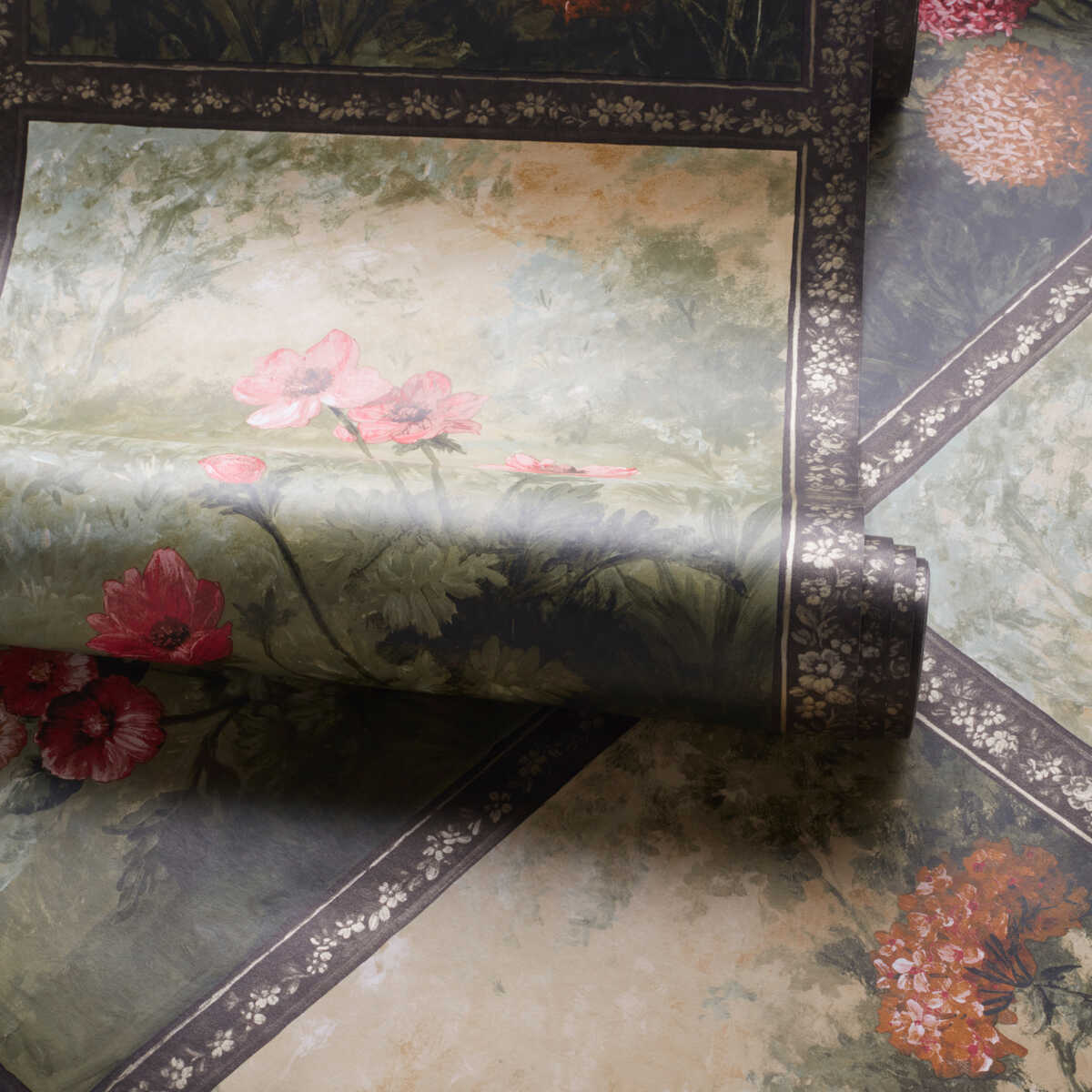 Artus - Antique Wp - CLARKE AND CLARKE Wallpaper