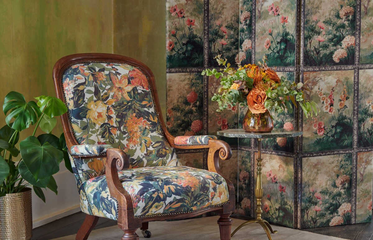Artus - Antique Wp - CLARKE AND CLARKE Wallpaper