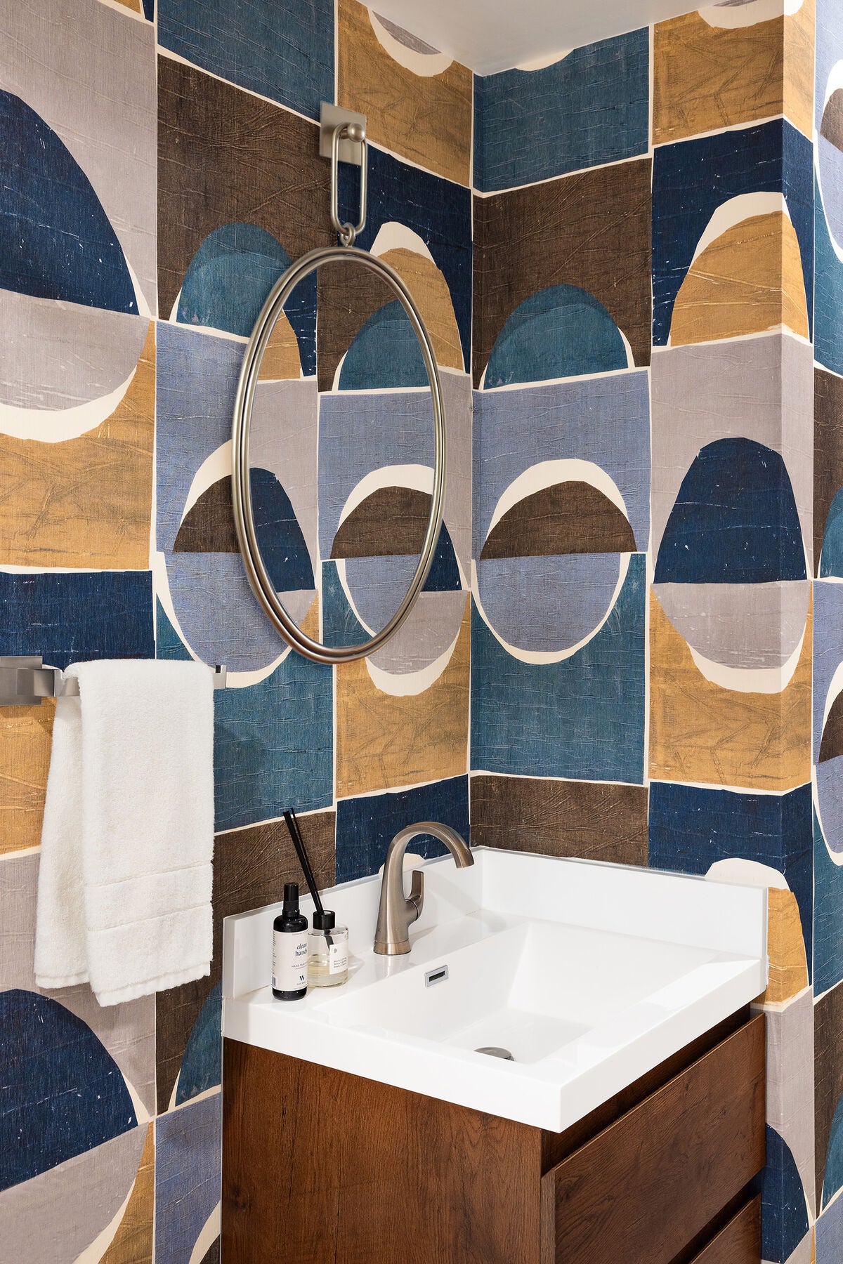 Niko Mod - Blue Stone - Kravet Couture Wallpaper