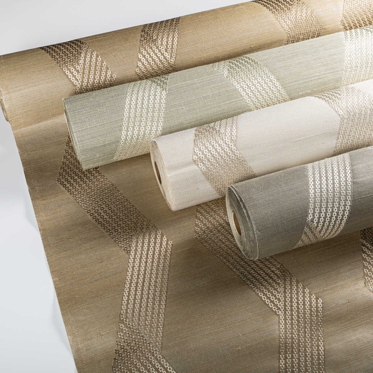 Chainlink Emb Sisal - Ice - KRAVET COUTURE Papel pintado