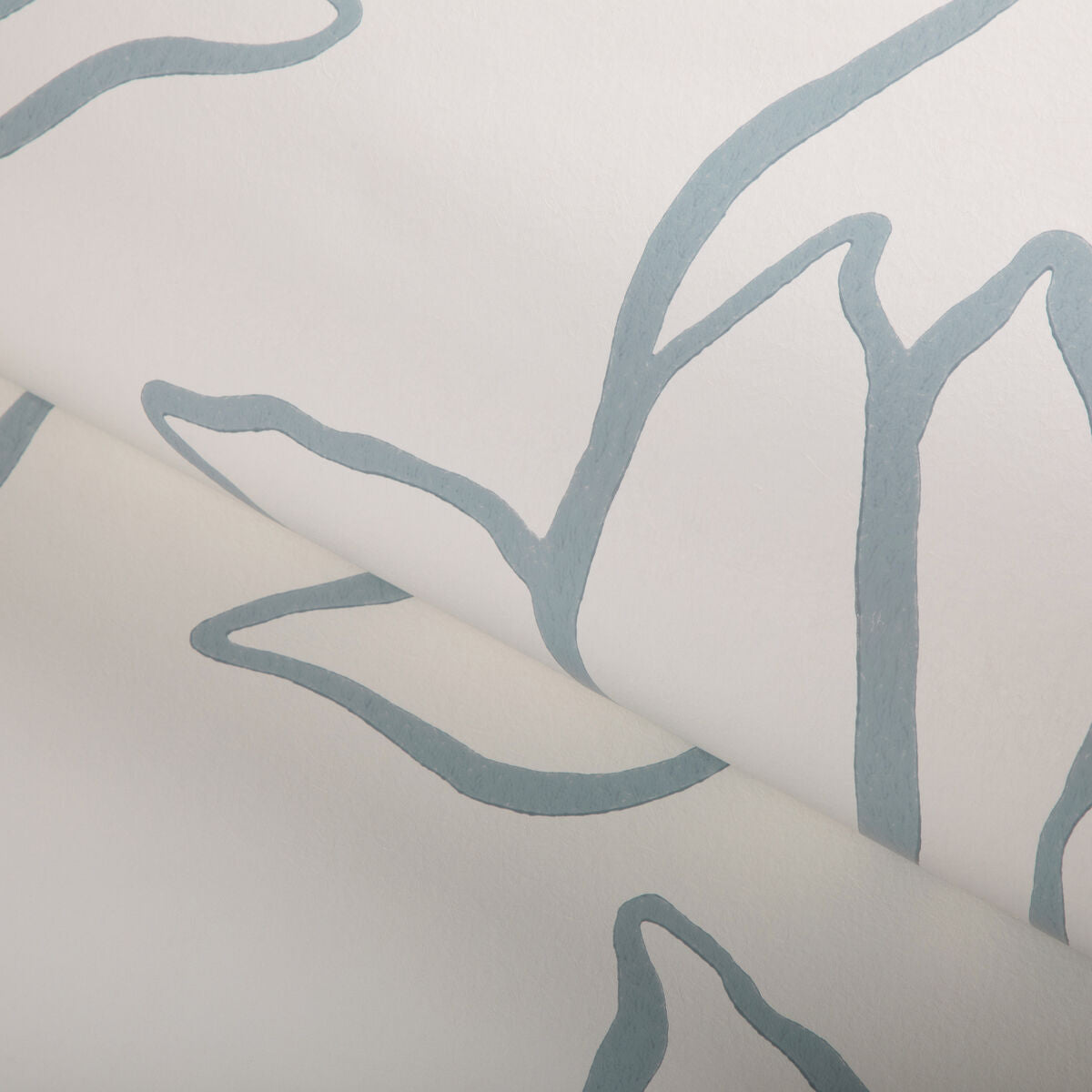 Floral Sketch Wp - Chambray - Kravet Couture Wallpaper