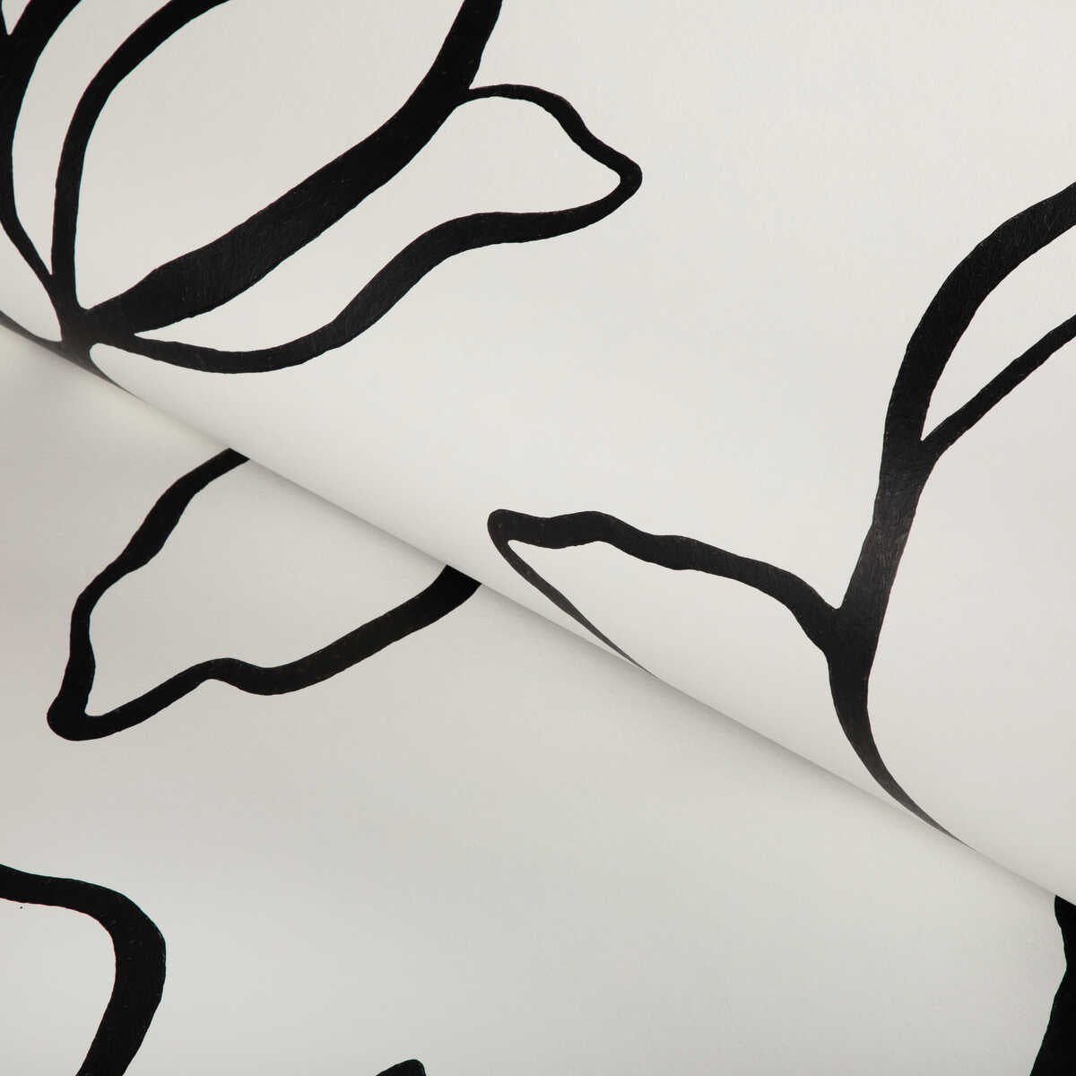 Floral Sketch Wp - Onyx - KRAVET COUTURE Wallpaper