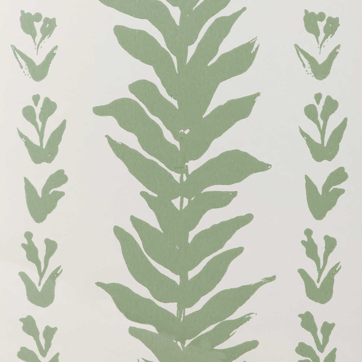Climbing Leaves Wp - Sage - KRAVET COUTURE Wallpaper