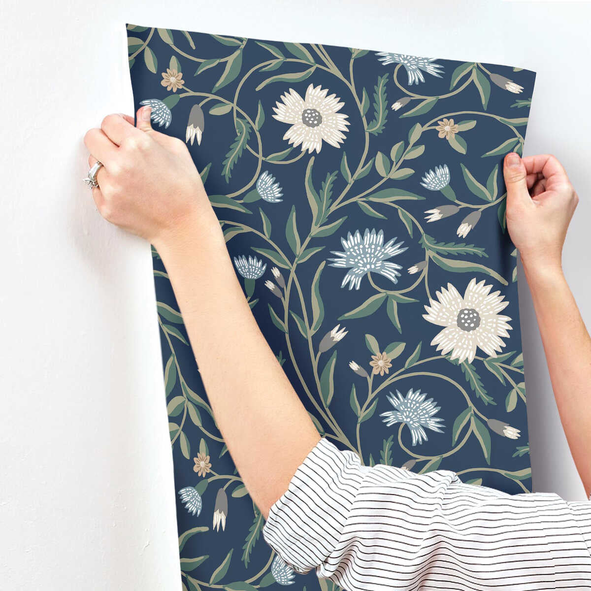 Kravet Design - W4291-511 - KRAVET DESIGN Wallpaper