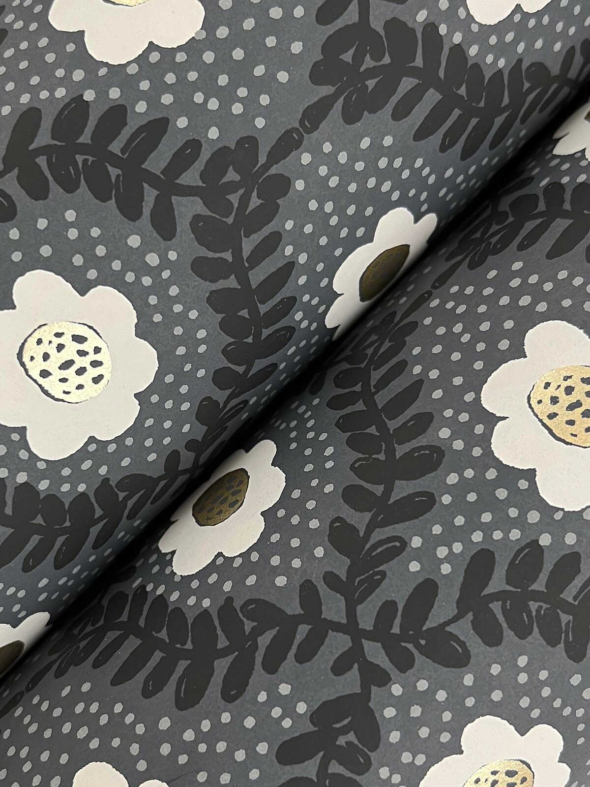 Kravet Design - W4292-84 - KRAVET DESIGN Wallpaper