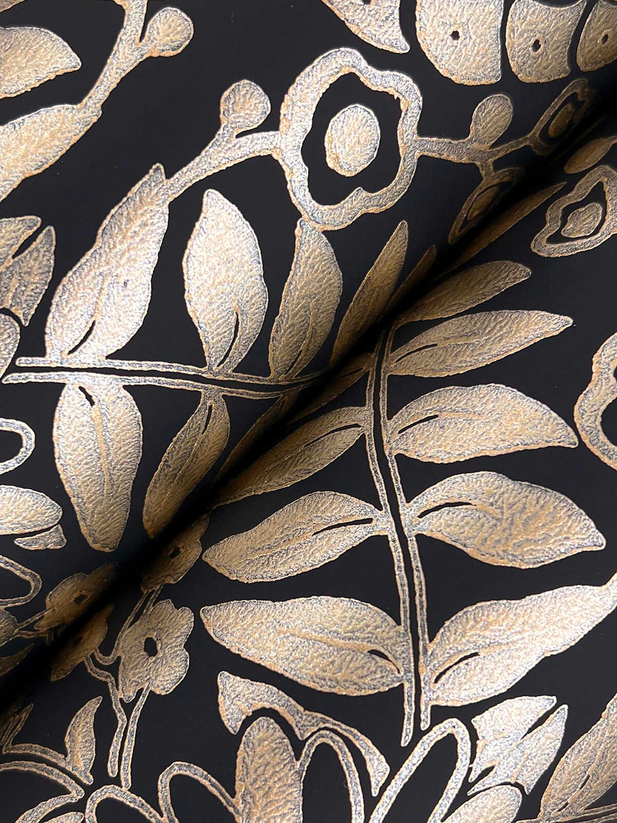 Kravet Design - W4295-84 - KRAVET DESIGN Wallpaper