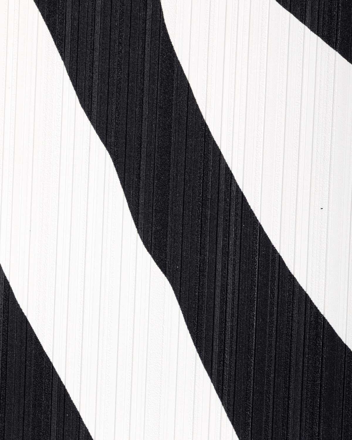 Kravet Design - W4324-8 - KRAVET DESIGN Wallpaper