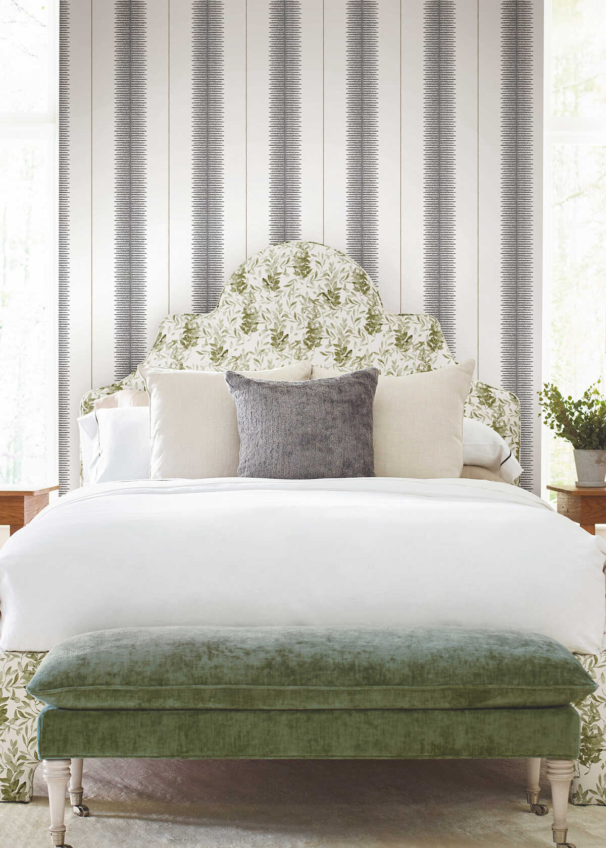 Kravet Design - W4407-8 - KRAVET DESIGN Wallpaper