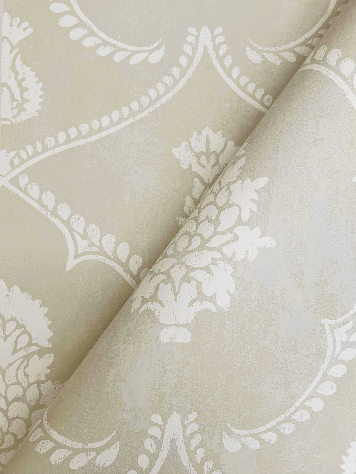 Kravet Design - W4414-11 - KRAVET DESIGN Wallpaper