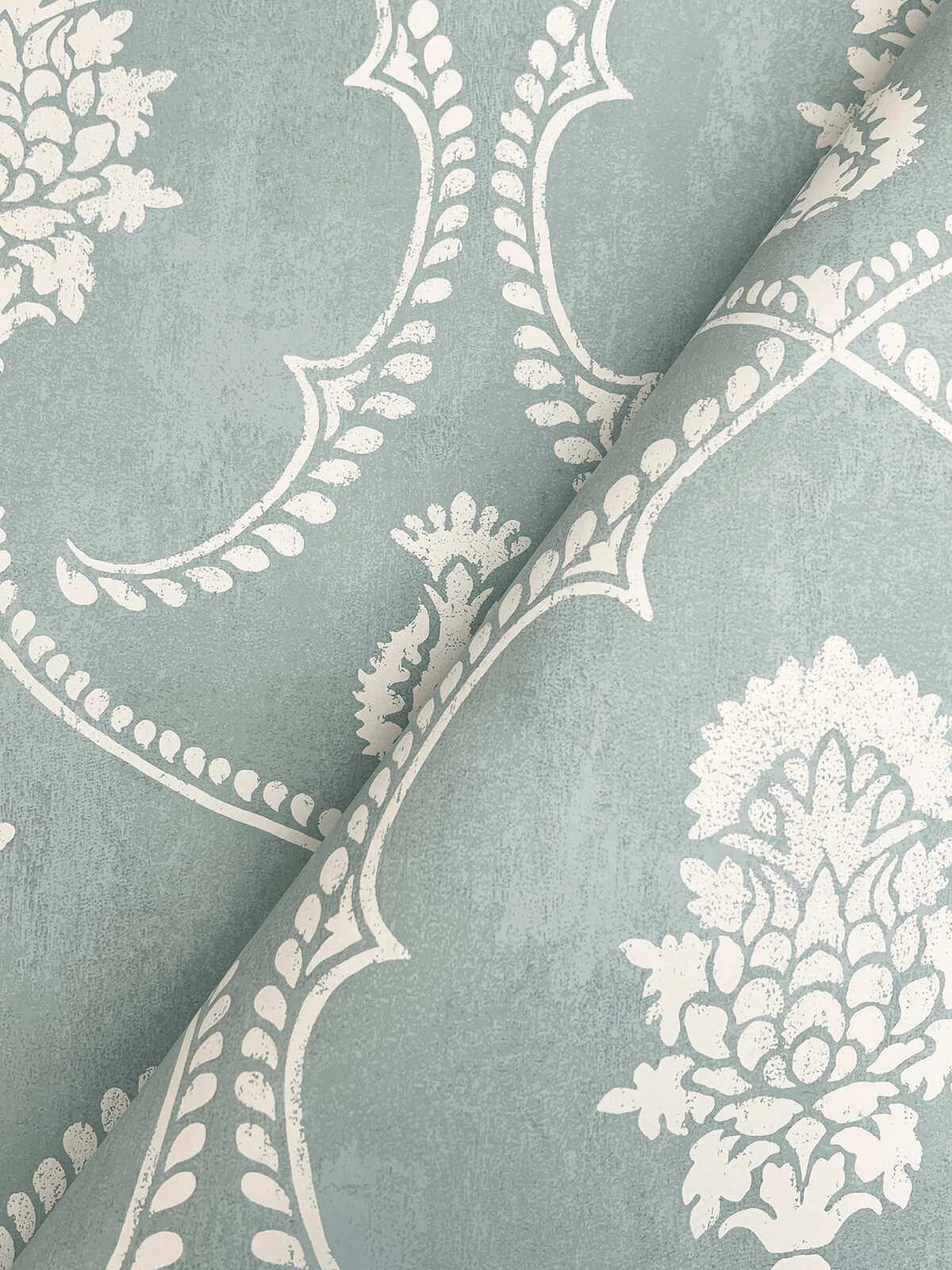 Kravet Design - W4414-13 - KRAVET DESIGN Wallpaper