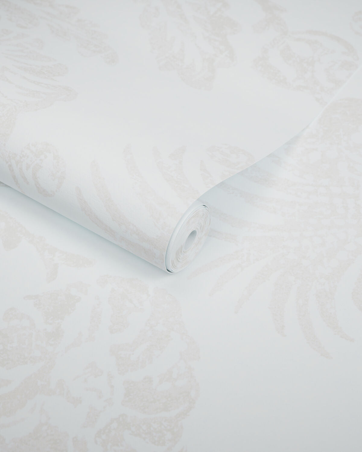 Eunice Vine Wp - Golden Sun - Kravet Couture Wallpaper