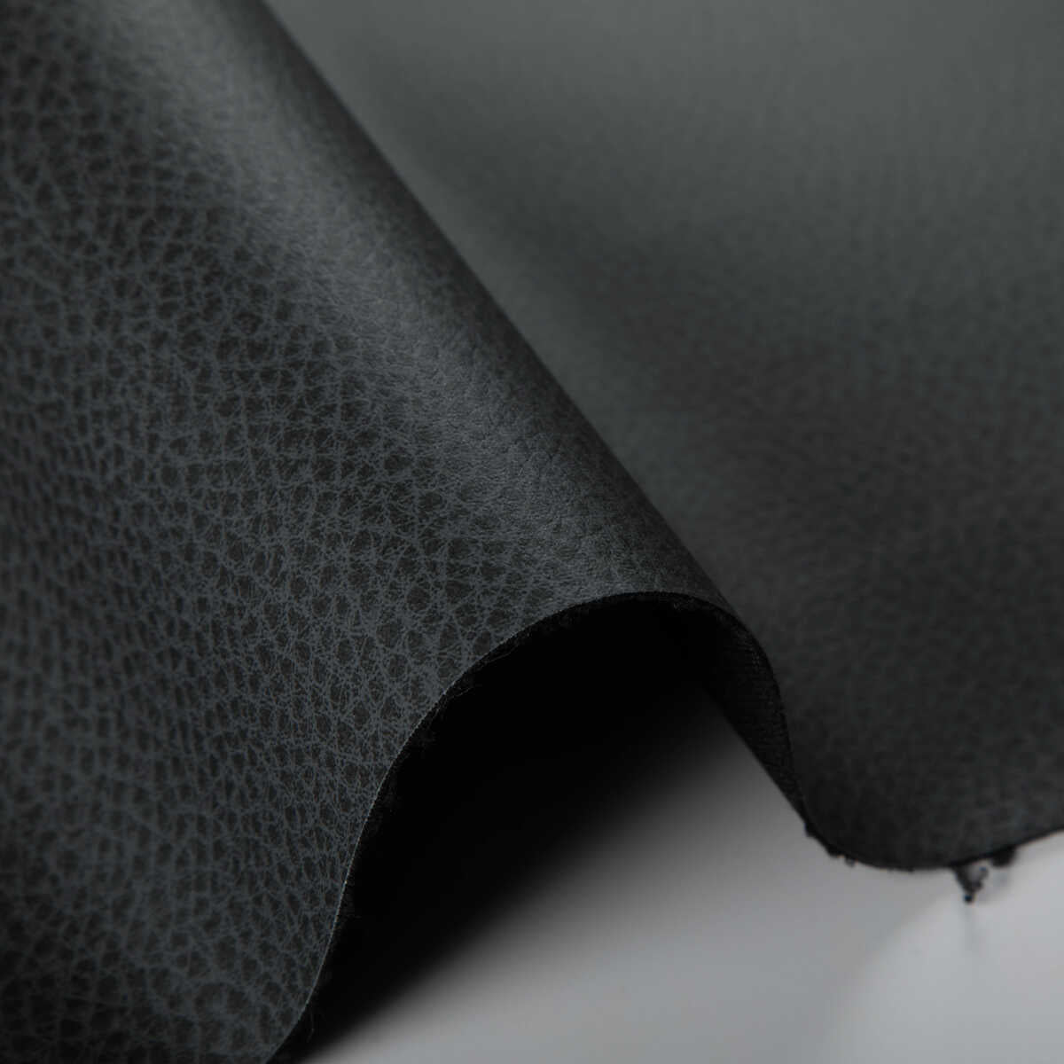 Woolf - Shadow - KRAVET CONTRACT Fabric