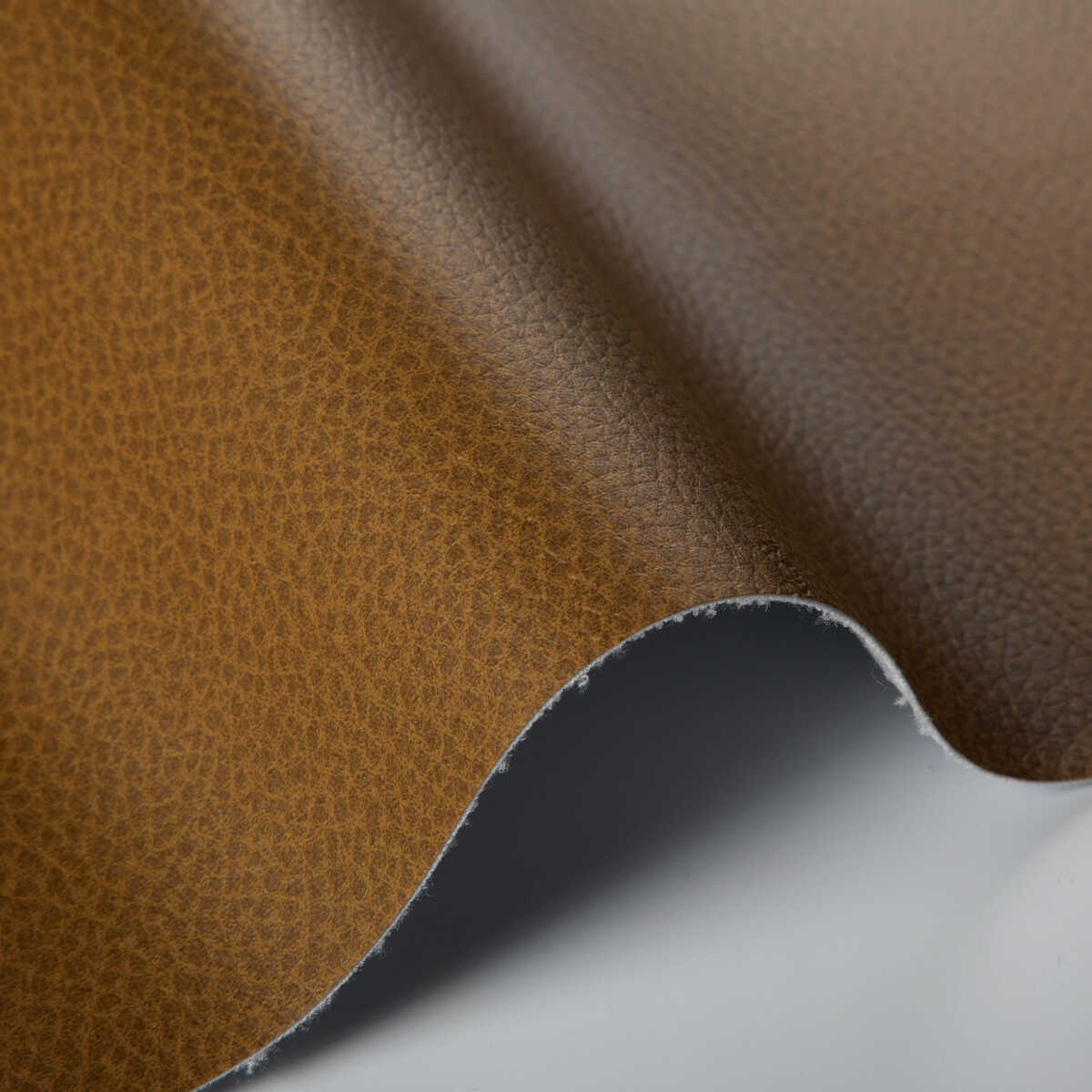 Woolf - Saddlebag - KRAVET CONTRACT Fabric