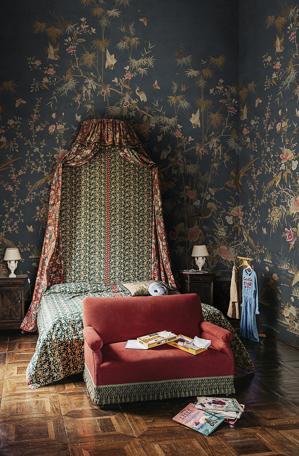 CHINOISERIE GARDEN - MURAL DARK BLUE WSB CHINGARD 0416 by Sandberg Wallcovering