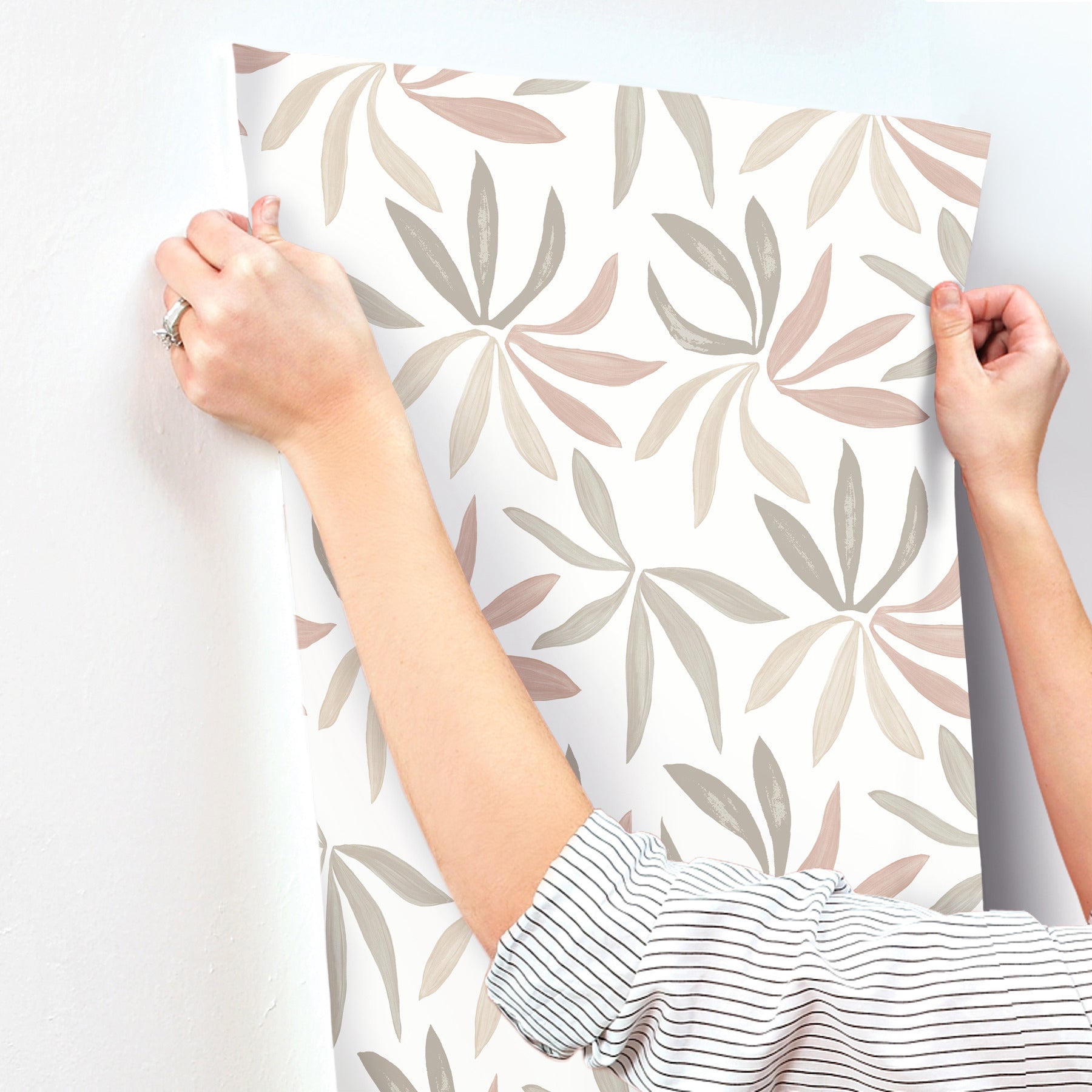 little-garden-wallpaper-nude-blush-york-wallcoverings-zm2814