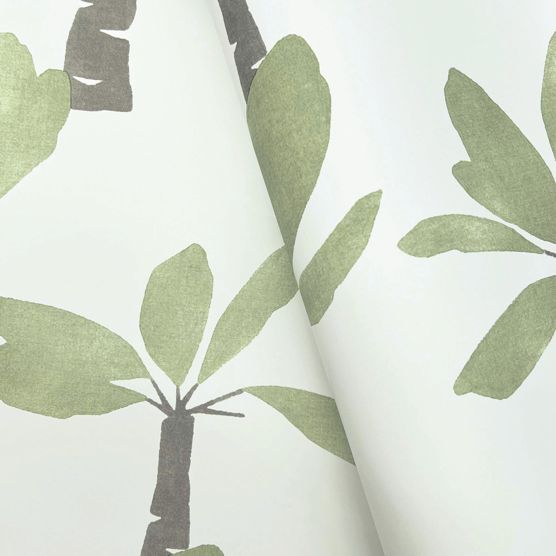 painted-oasis-wallpaper-leaf-green-york-wallcoverings-zm2839